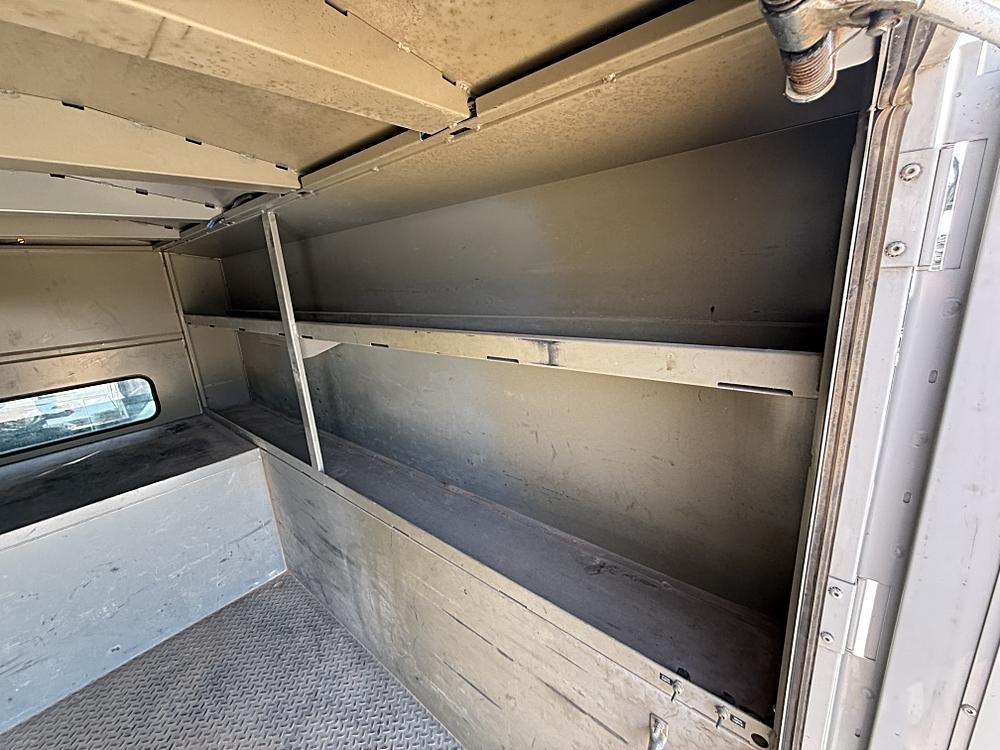2016 Ford F-350 Super Duty Chassis Cab XL - Photo 15
