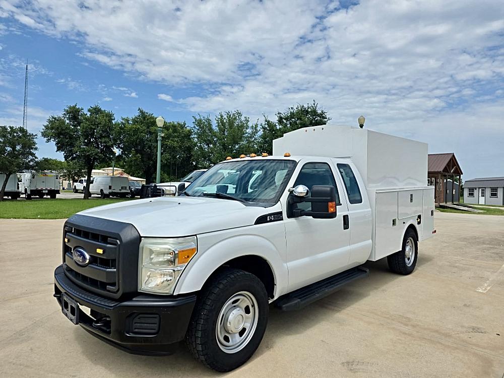 2016 Ford F-350 Super Duty Chassis Cab