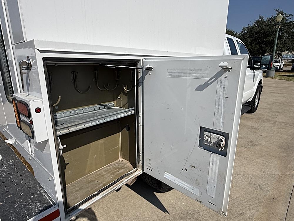 2016 Ford F-350 Super Duty Chassis Cab XL - Photo 20