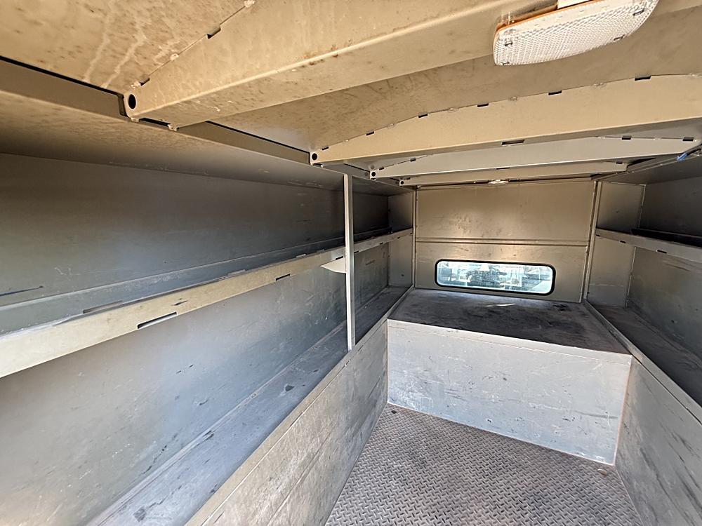 2016 Ford F-350 Super Duty Chassis Cab XL - Photo 16