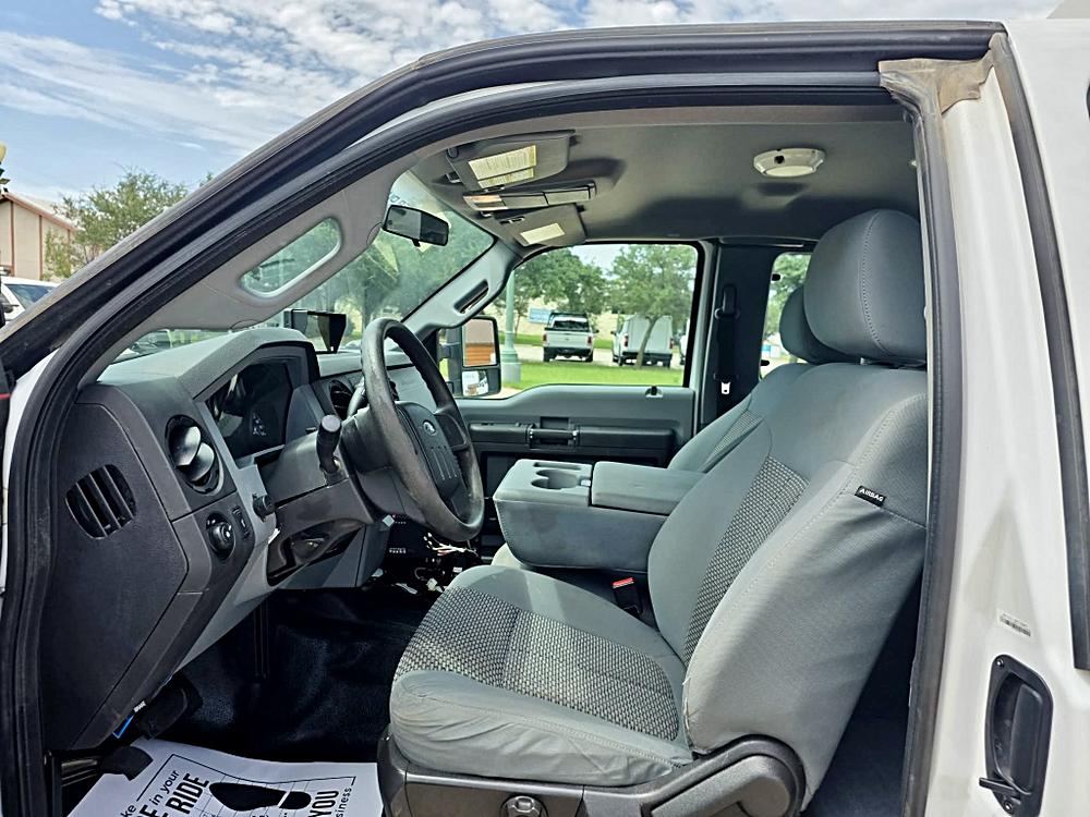 2016 Ford F-350 Super Duty Chassis Cab XL - Photo 15