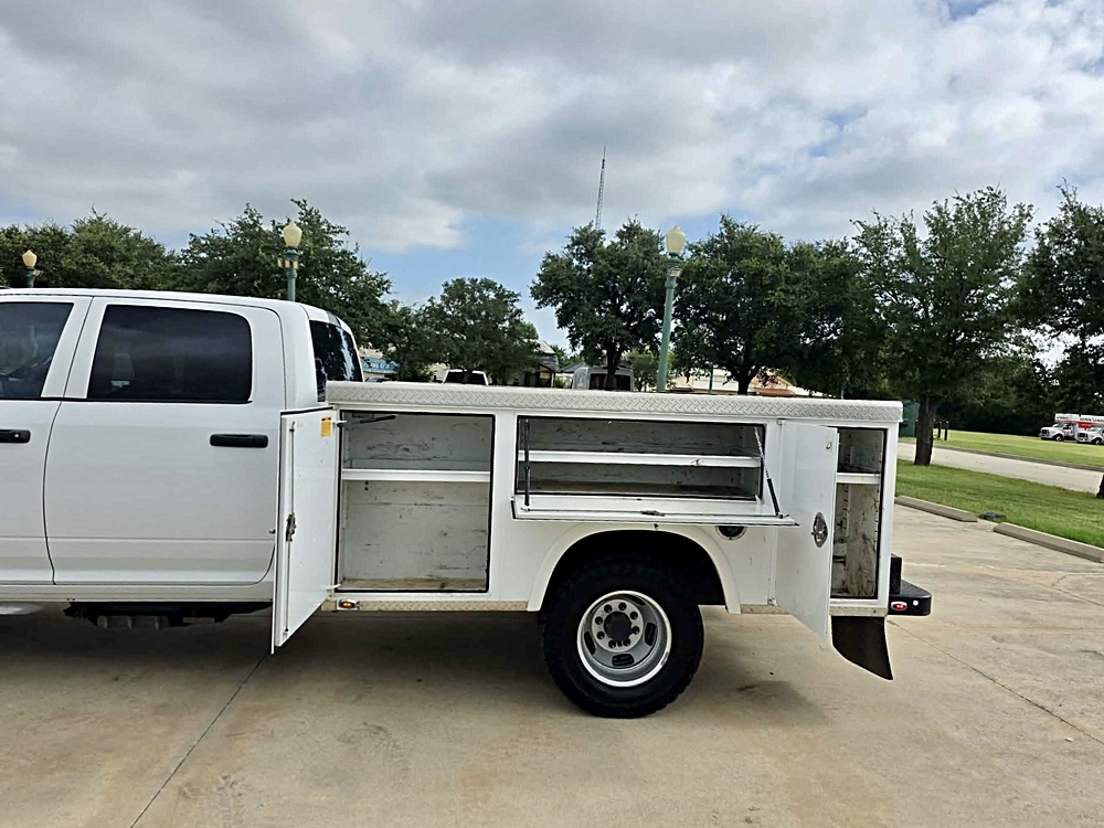 2019 RAM Ram 3500 Chassis Cab Tradesman - Photo 9