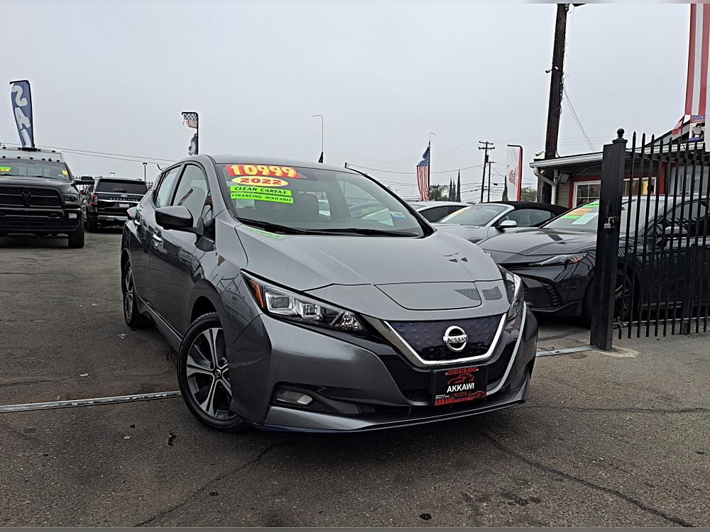 2022 Nissan LEAF SV Plus