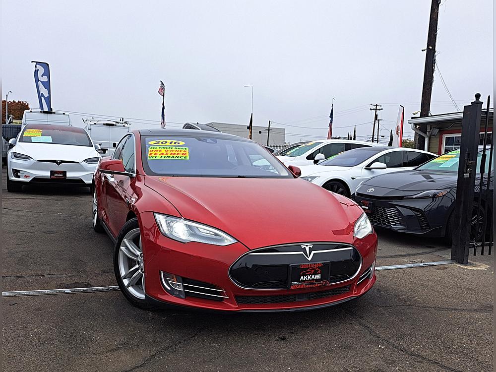 2016 Tesla Model S 90D's photo