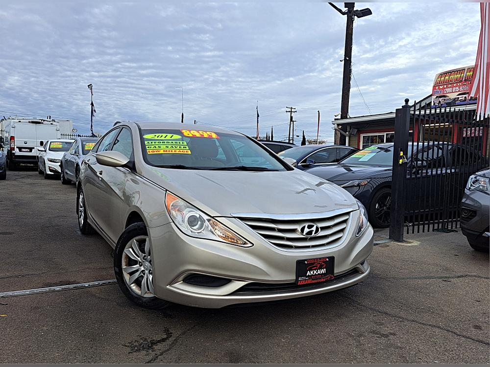 2011 Hyundai Sonata GLS's photo