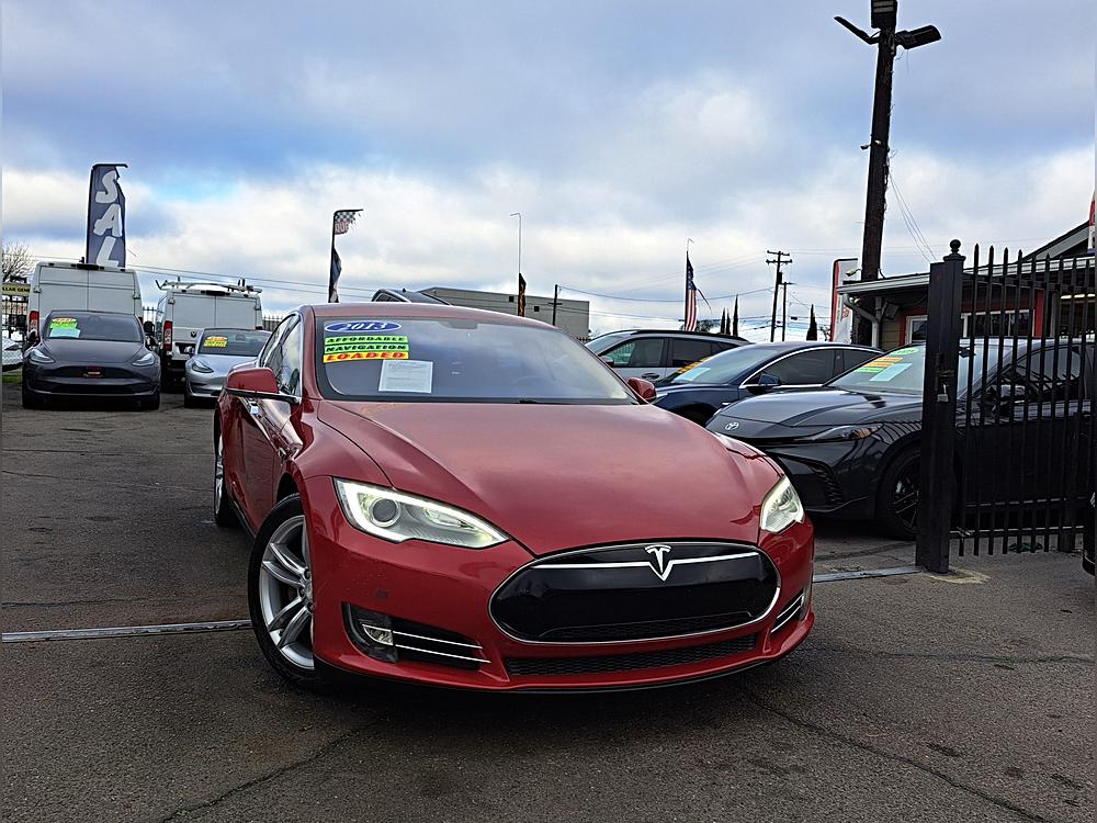 2013 Tesla Model S S's photo