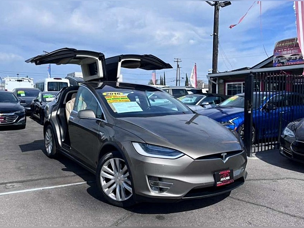 2016 Tesla Model X 90D