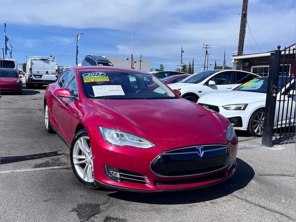 2013 Tesla Model S S