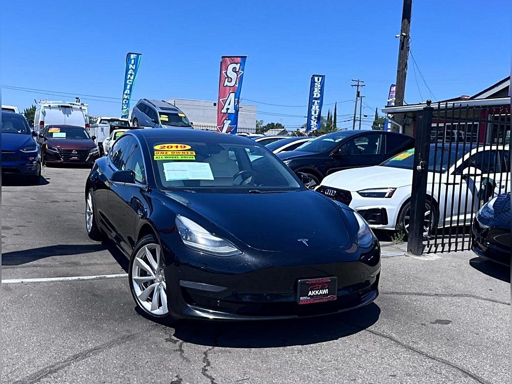 2019 Tesla Model 3 Dual Motor All-Whel Drive Long Range's photo