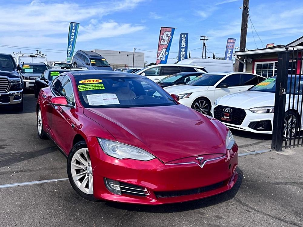 2015 Tesla Model S