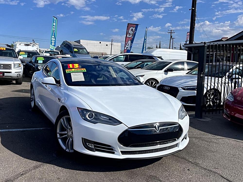 2013 Tesla Model S
