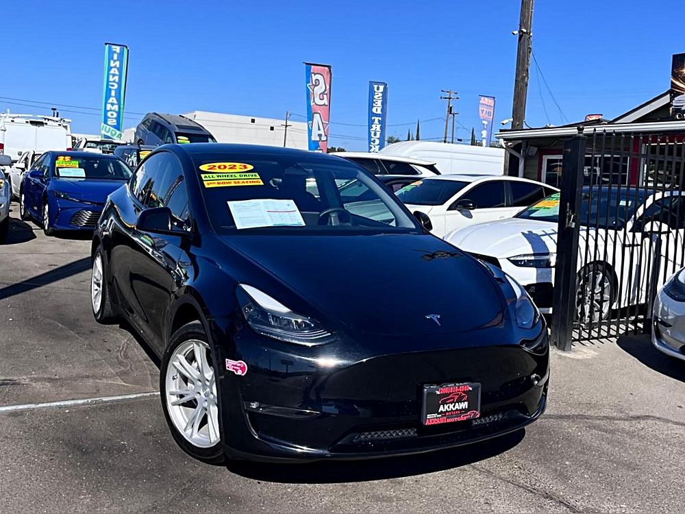 2023 Tesla Model Y Long Range