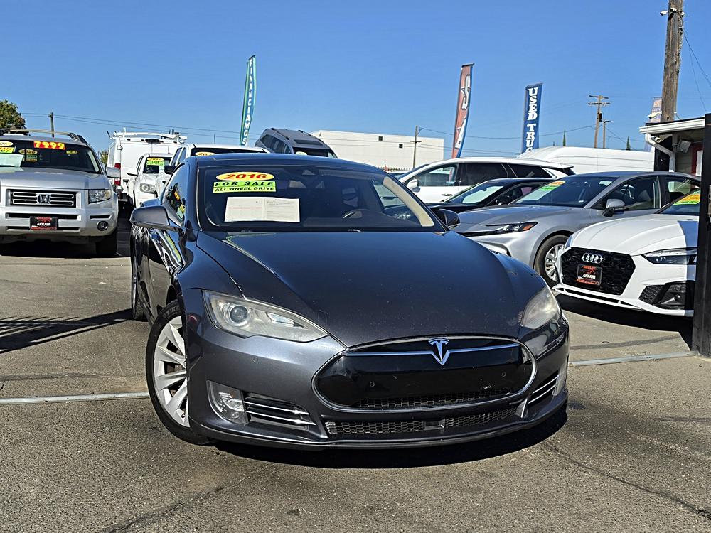 2016 Tesla Model S 90D