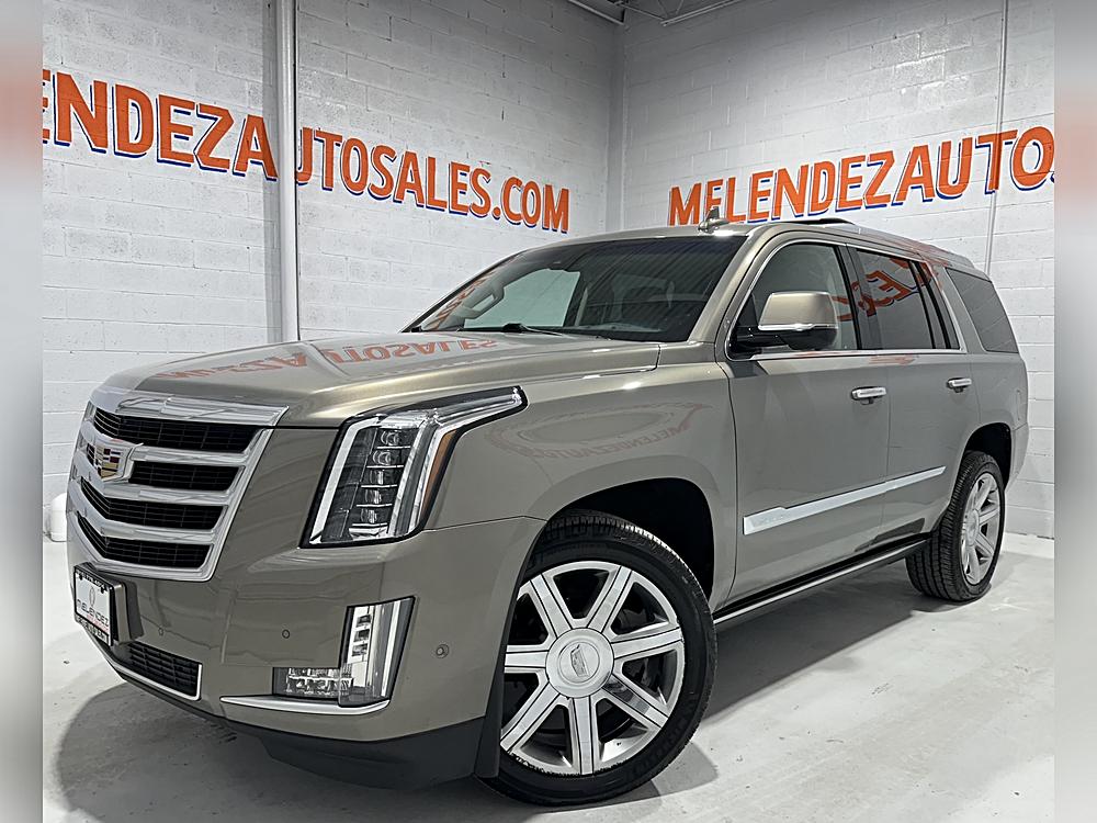 2017 Cadillac Escalade Premium Luxury's photo