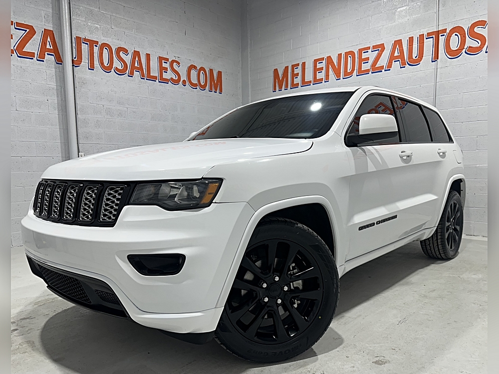 2018 Jeep Grand Cherokee Altitude's photo