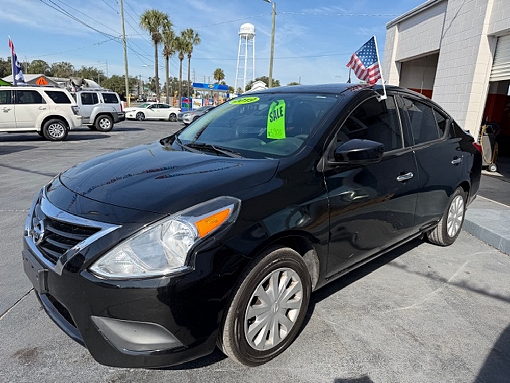 2019 Nissan Versa Sedan SV