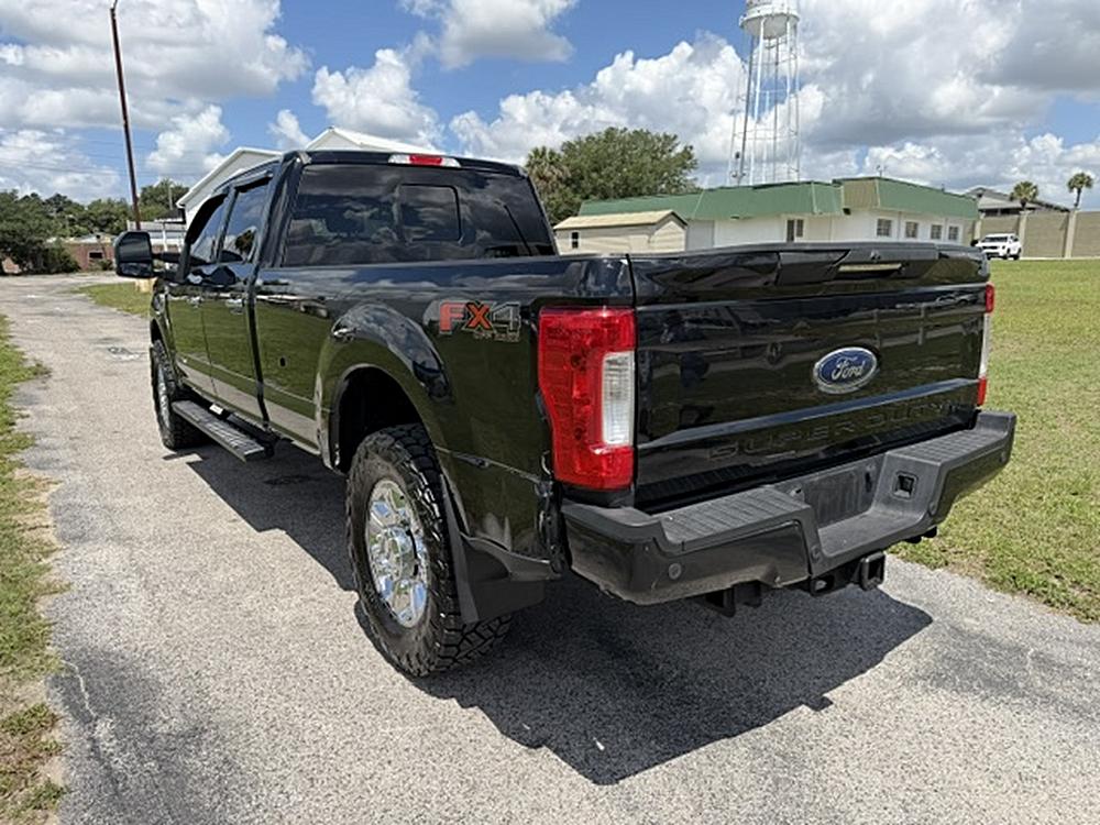 2017 Ford F-350 Super Duty Lariat - Photo 17