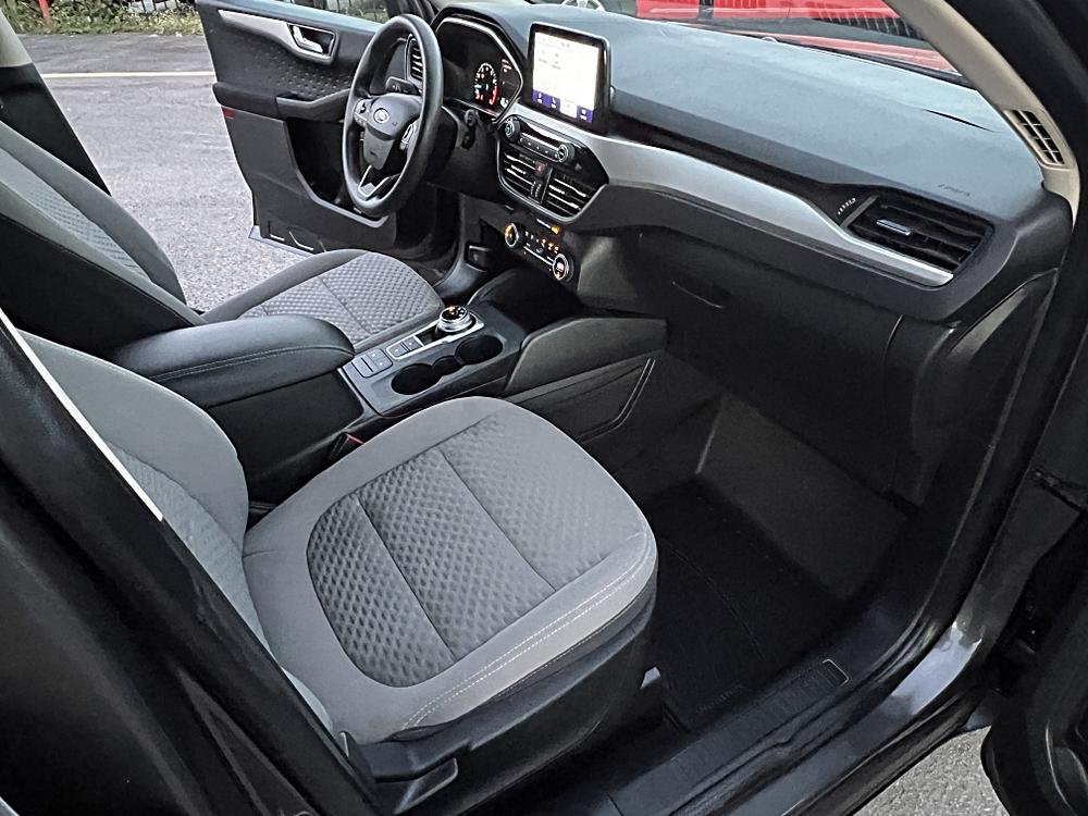 2020 Ford Escape SE - Photo 14