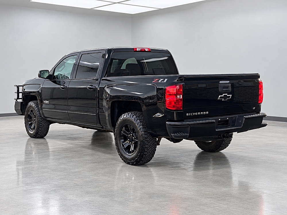 2018 Chevrolet Silverado 1500 LT Z71 - Photo 9