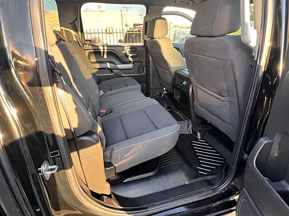 2018 Chevrolet Silverado 1500 LT Z71 - Photo 16