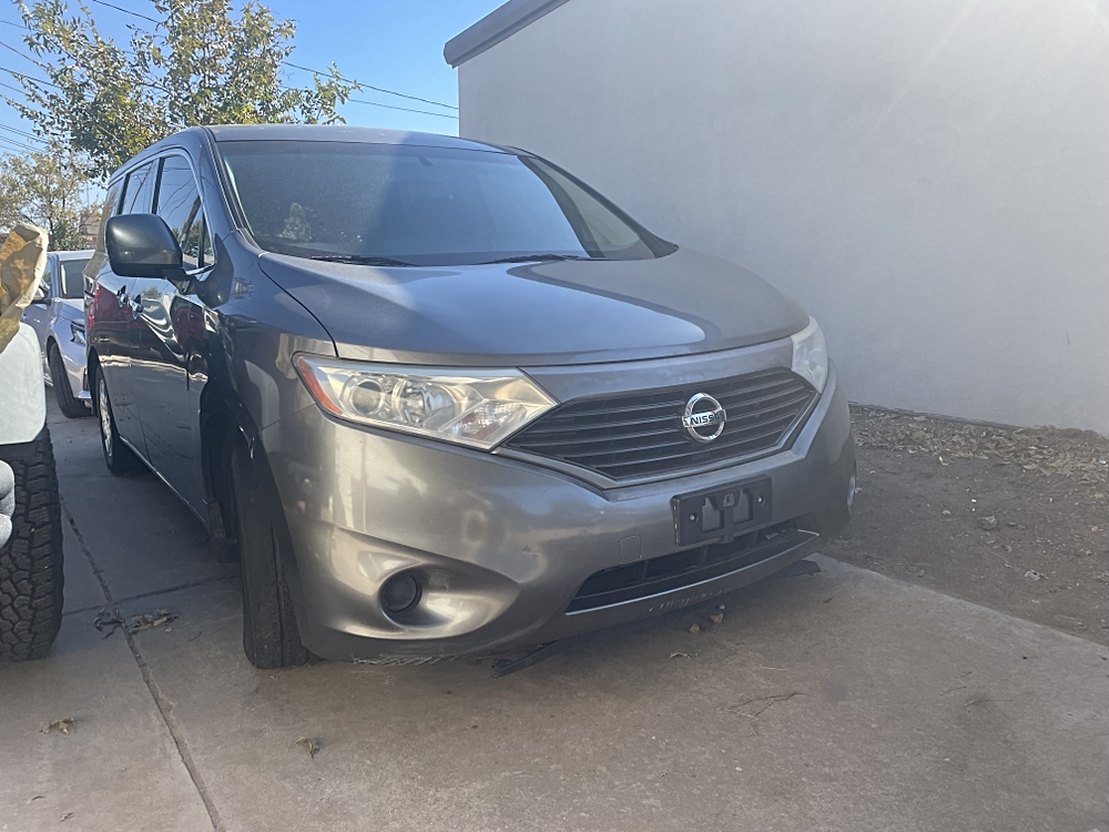 2016 Nissan Quest S