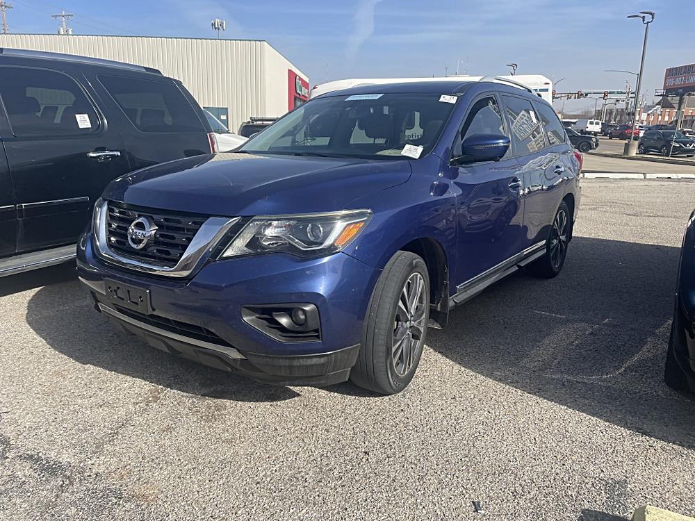 2017 Nissan Pathfinder Platinum