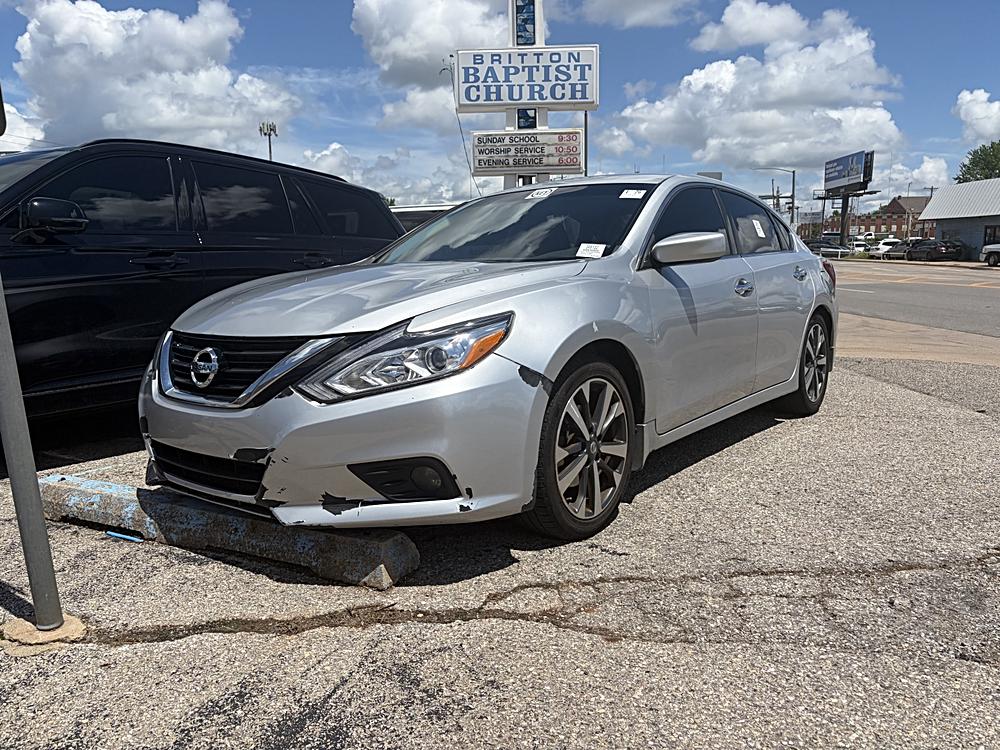 2017 Nissan Altima 2.5 SR's photo