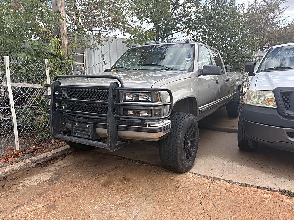 2000 Chevrolet K3500 BASE