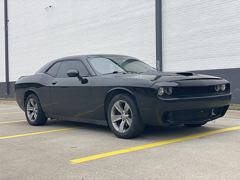 2020 Dodge Challenger SXT's photo