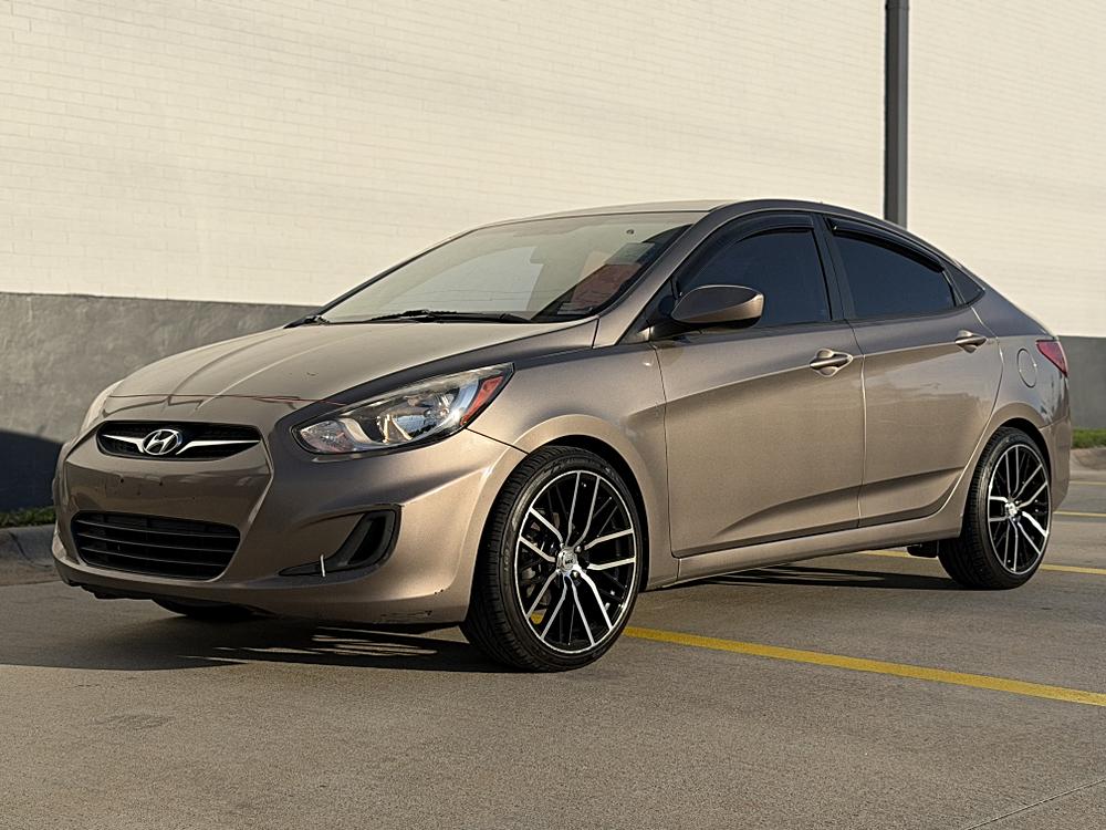 2014 Hyundai Accent GLS
