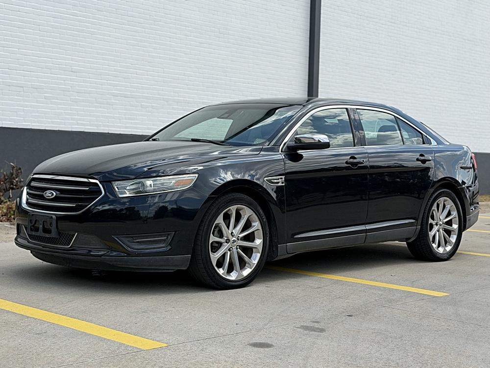 2014 Ford Taurus