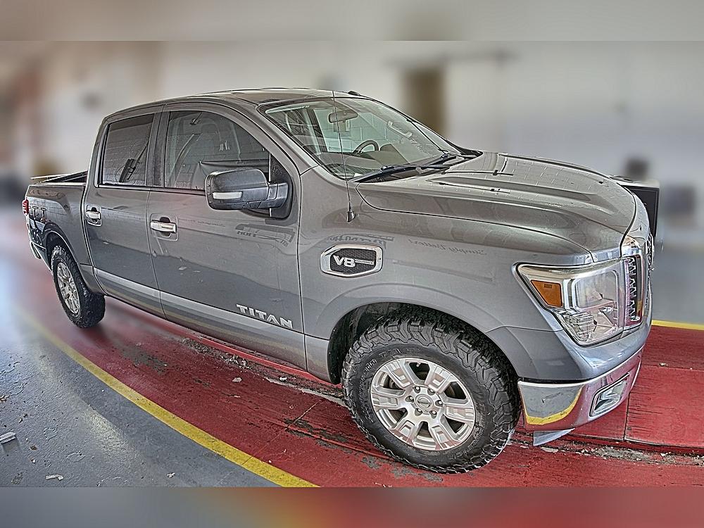 2017 Nissan Titan