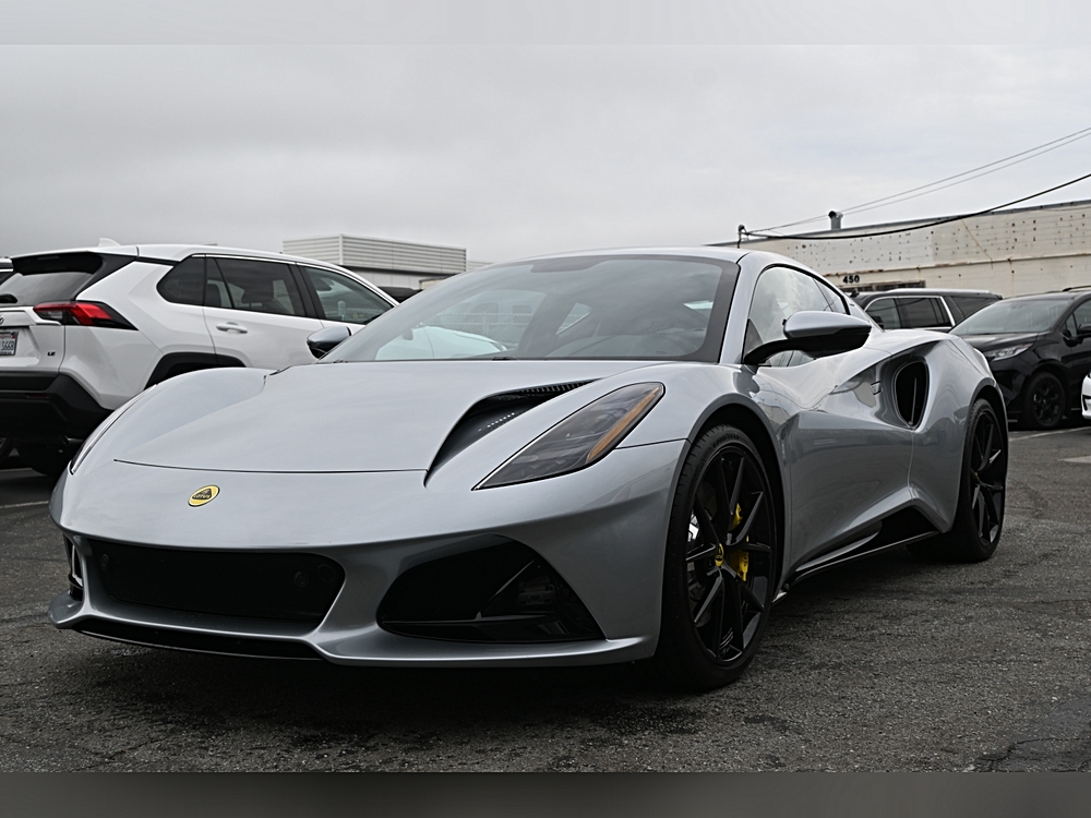 2024 Lotus Emira