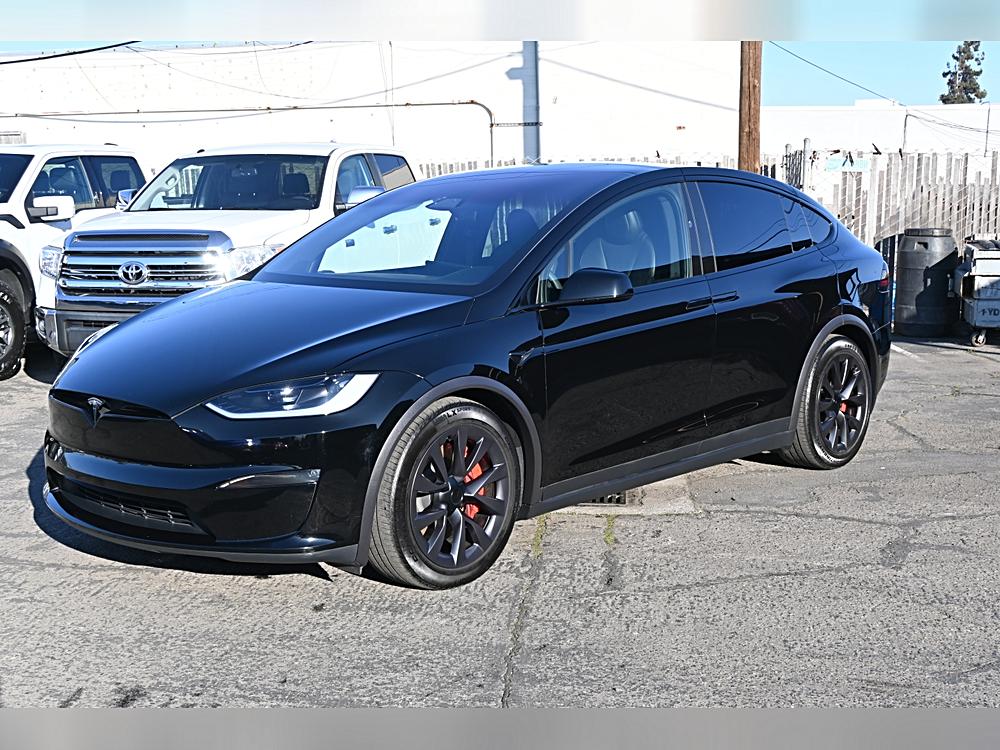 2023 Tesla Model X Plaid's photo