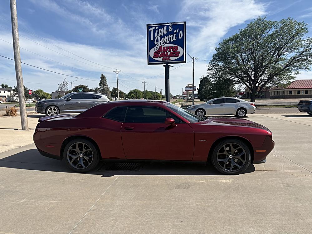 2022 Dodge Challenger R/T - Photo 8