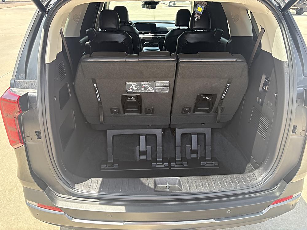 2025 Kia Carnival SX - Photo 10