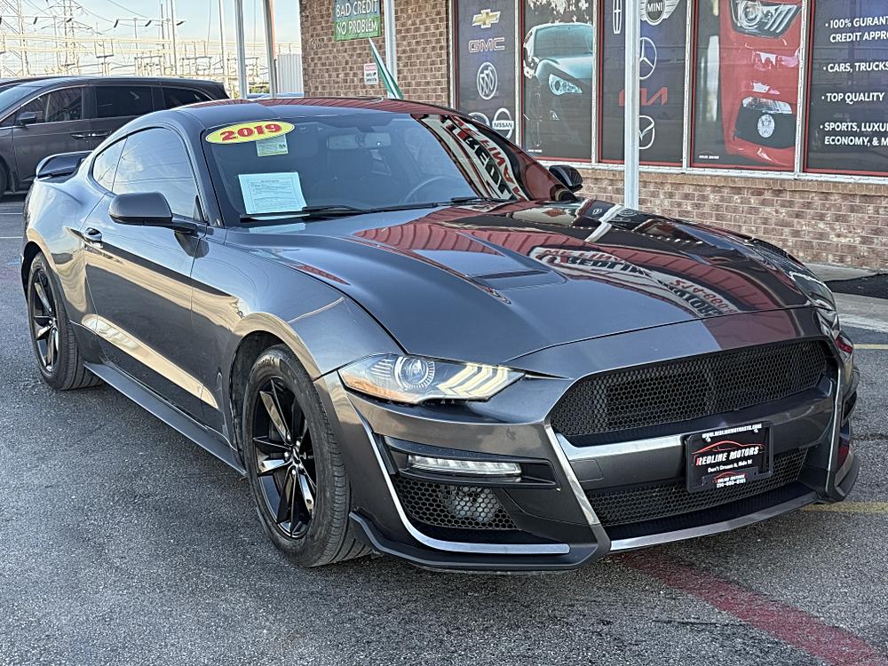 2019 Ford Mustang