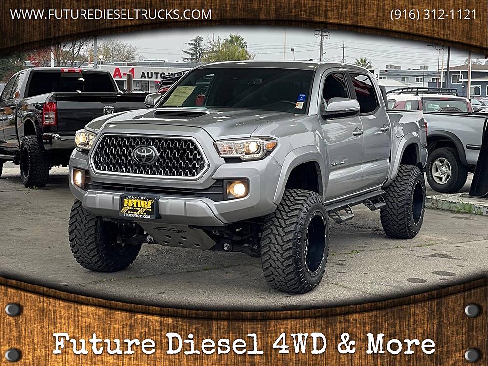 2019 Toyota Tacoma TRD Sport's photo
