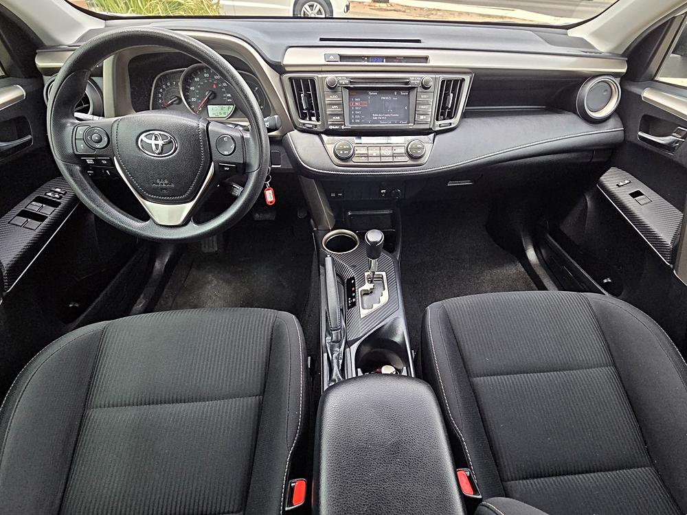 2015 Toyota RAV4 XLE - Photo 7