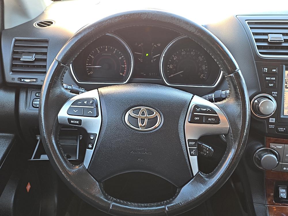 2011 Toyota Highlander Limited - Photo 8