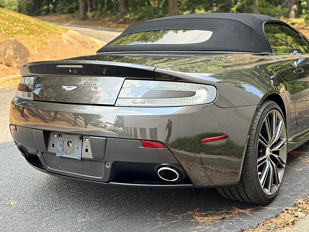 2013 Aston Martin V8 Vantage Base - Photo 24