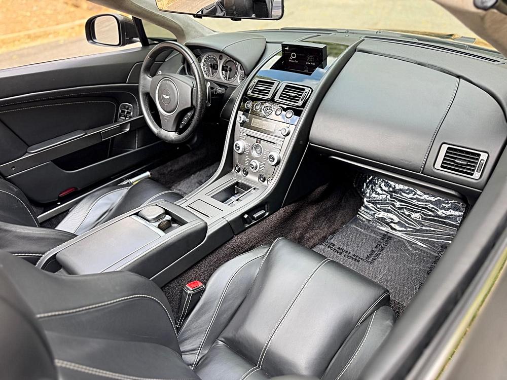 2013 Aston Martin V8 Vantage Base - Photo 38