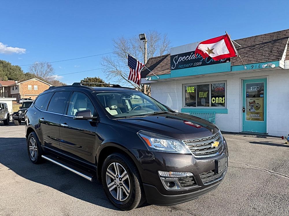 2015 Chevrolet Traverse 2LT's photo