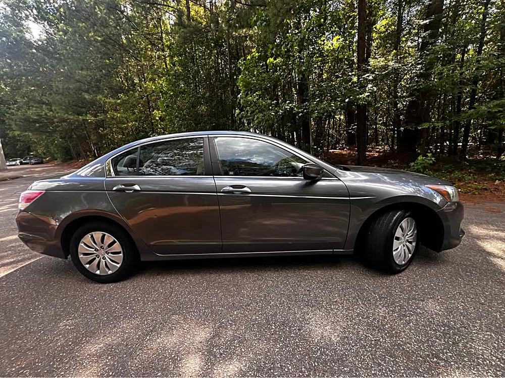 2010 Honda Accord LX-P - Photo 14