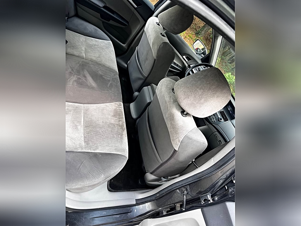 2010 Honda Accord LX-P - Photo 18