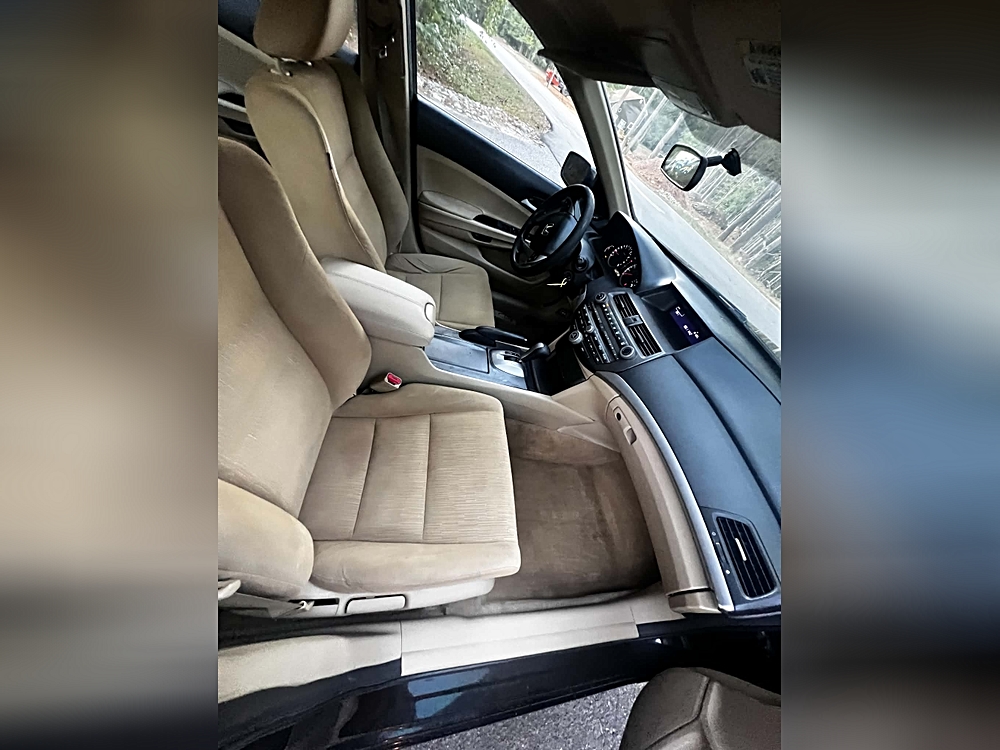 2012 Honda Accord LX - Photo 7