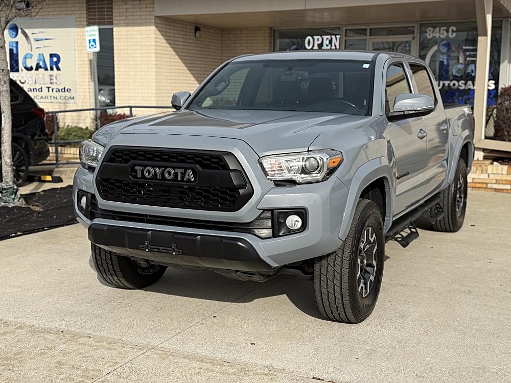 2017 Toyota Tacoma TRD Off Road's photo