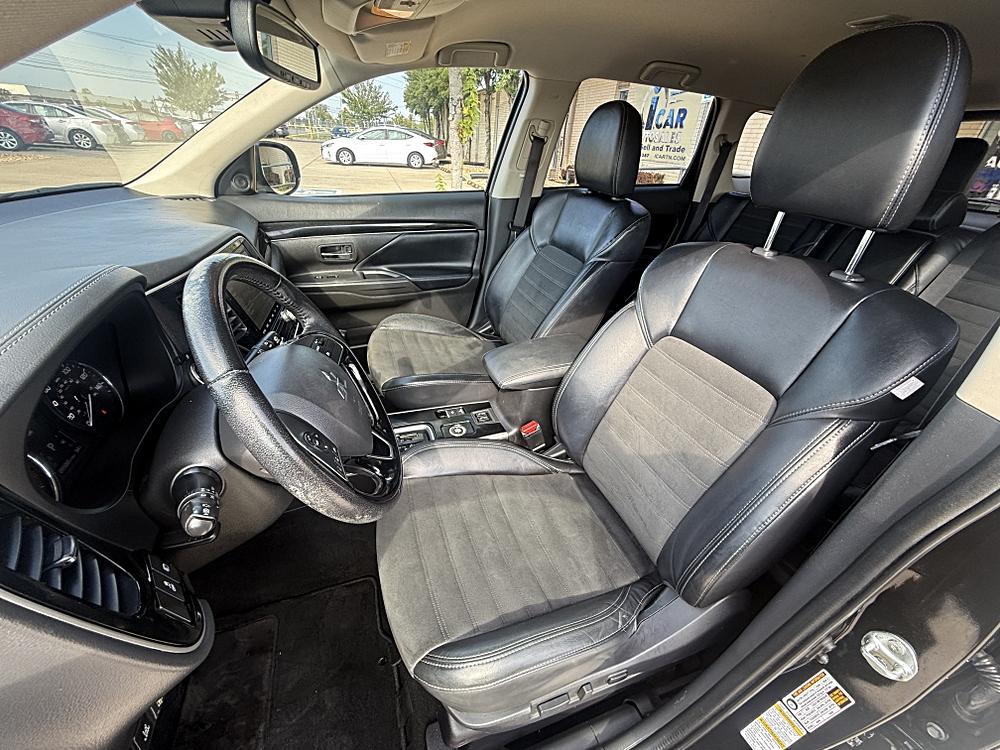 2020 Mitsubishi Outlander SE - Photo 9