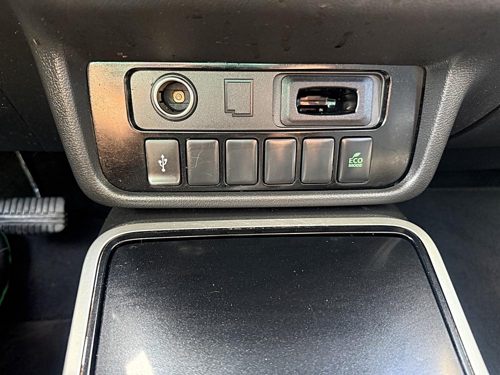 2020 Mitsubishi Outlander SE - Photo 17
