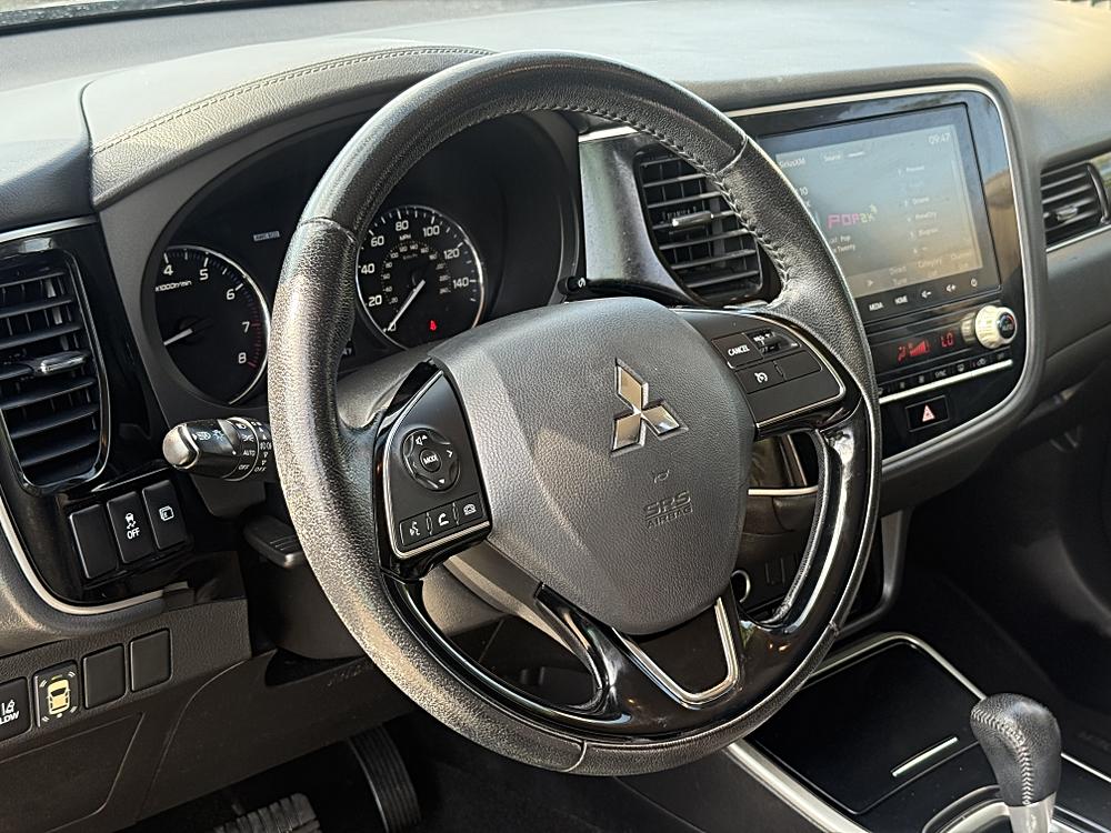 2020 Mitsubishi Outlander SE - Photo 13